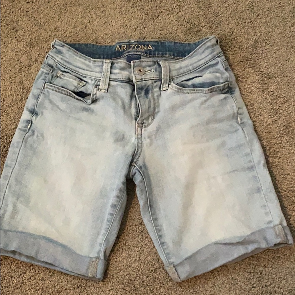 Low rise denim shorts